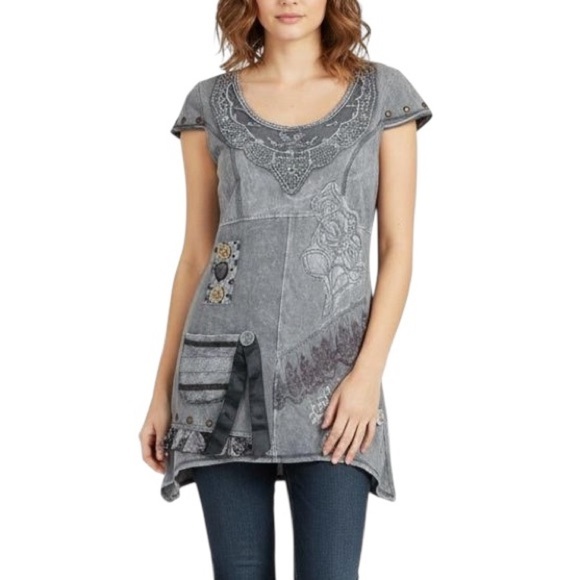 Feminine Gray Lace Embroidered Short Sleeve Scoop Neckline Tunic Top Small - Picture 14 of 14